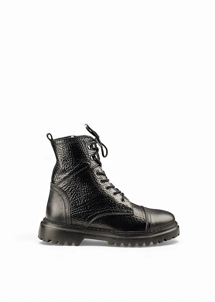 بوت مردانه S4060