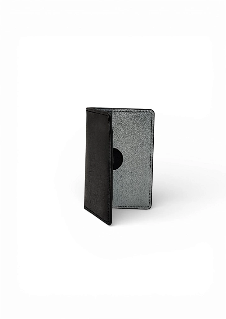 جاکارتی A2004