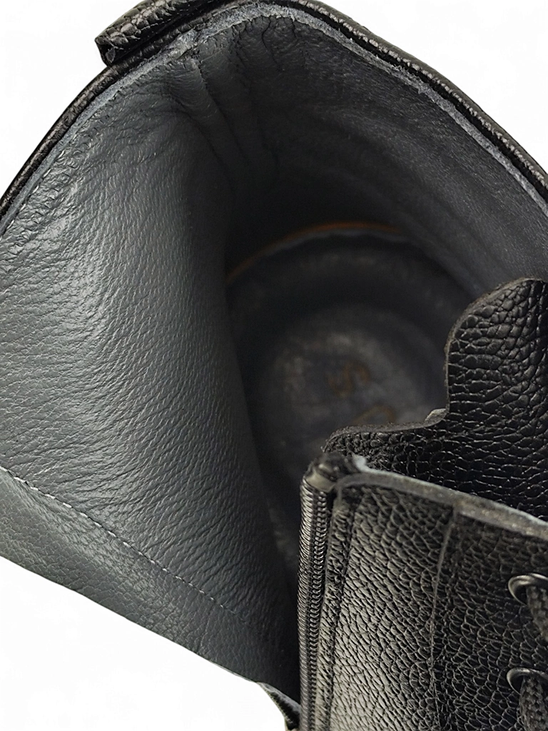 بوت مردانه s4057