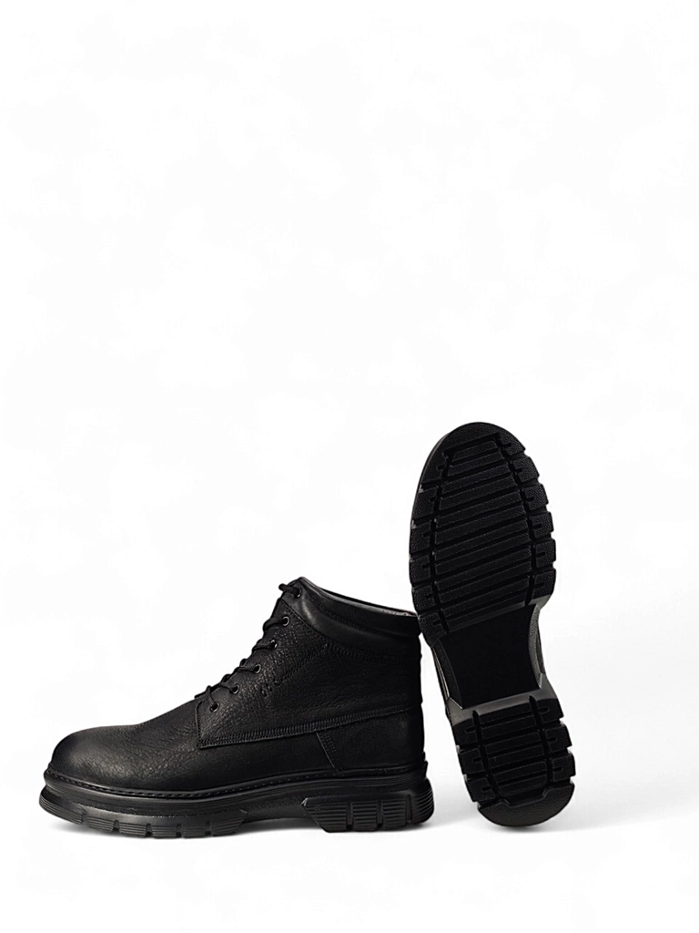 بوت مردانه s4056