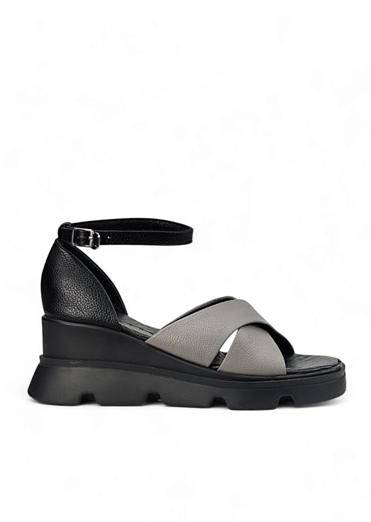 صندل زنانه Ws51029