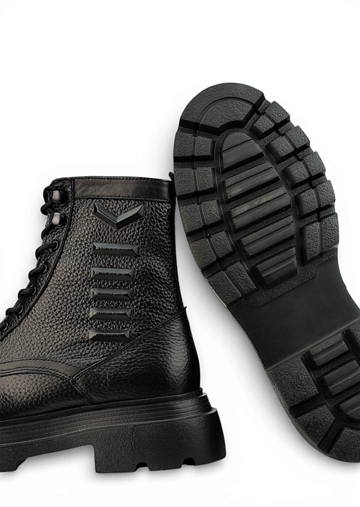 بوت مردانه S4067