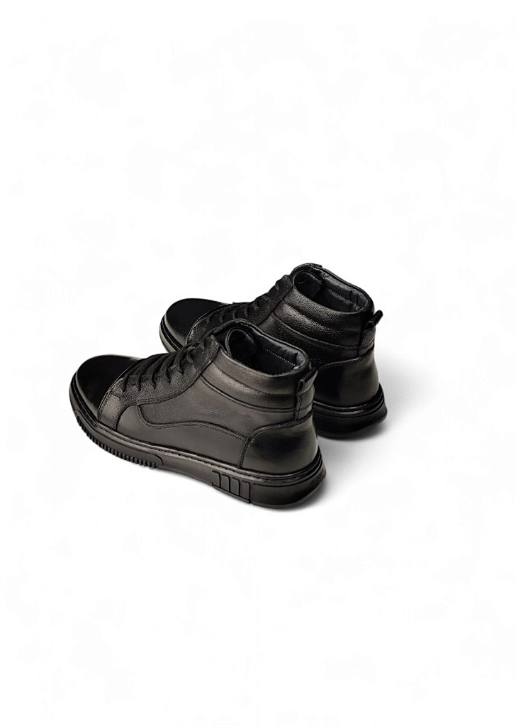 بوت مردانه S4062