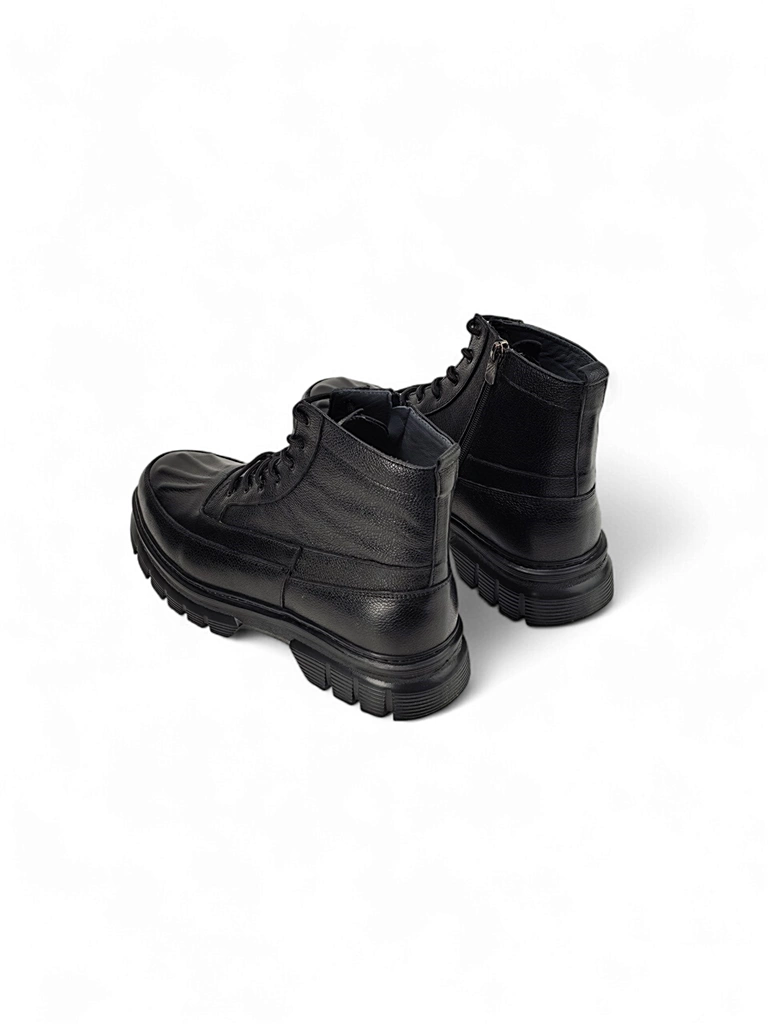 بوت مردانه s4057