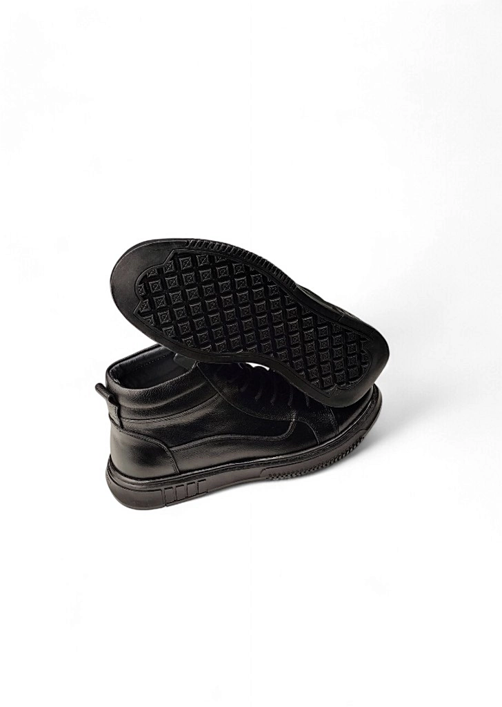 بوت مردانه S4062